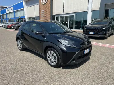 Toyota Aygo X 1.0 Active 72cv del 2026 usata a Piacenza