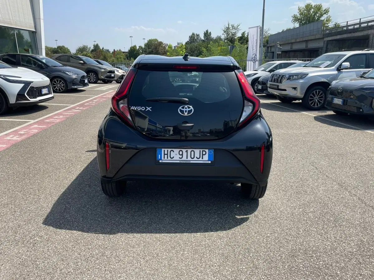 Toyota Aygo X usata a Piacenza (8)