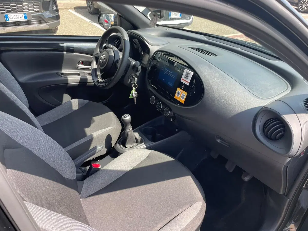 Toyota Aygo X usata a Piacenza (9)
