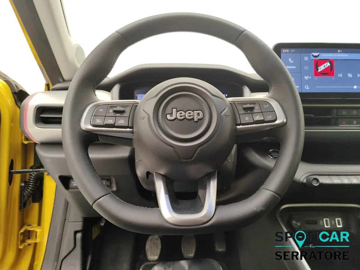 Jeep Avenger usata a Como (15)