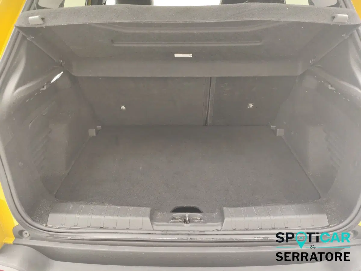 Jeep Avenger usata a Como (16)
