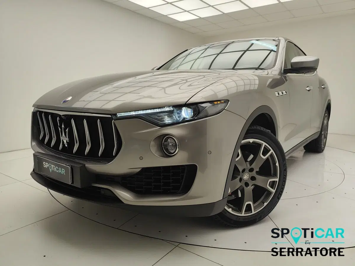 Maserati Levante usata a Como