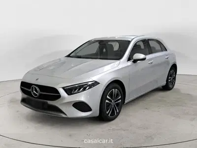 Mercedes-Benz Classe A 250 e Automatic Plug-in hybrid Premium nuova a Salerno