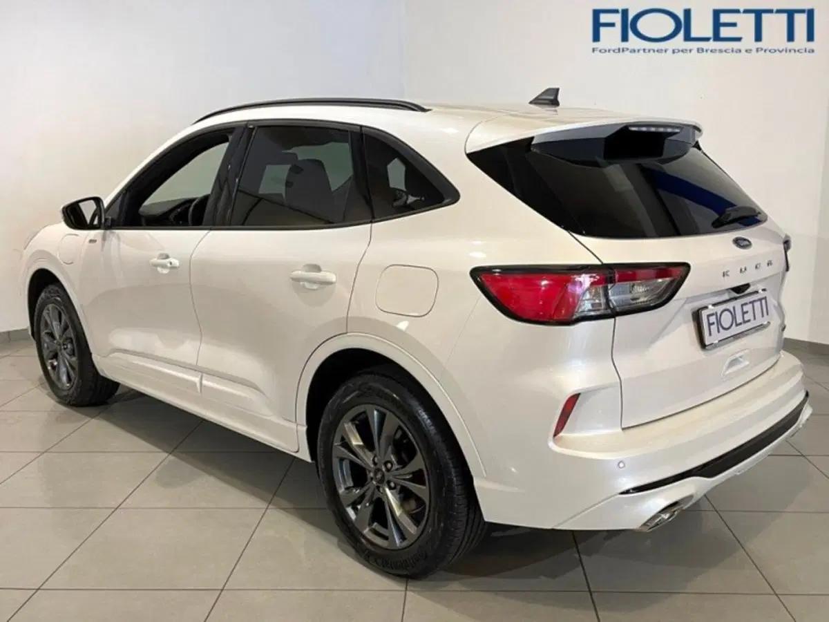 Ford Kuga nuova a Brescia (2)