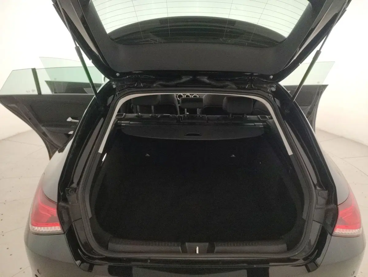 Mercedes-Benz CLA Shooting Brake usata a Alessandria (11)