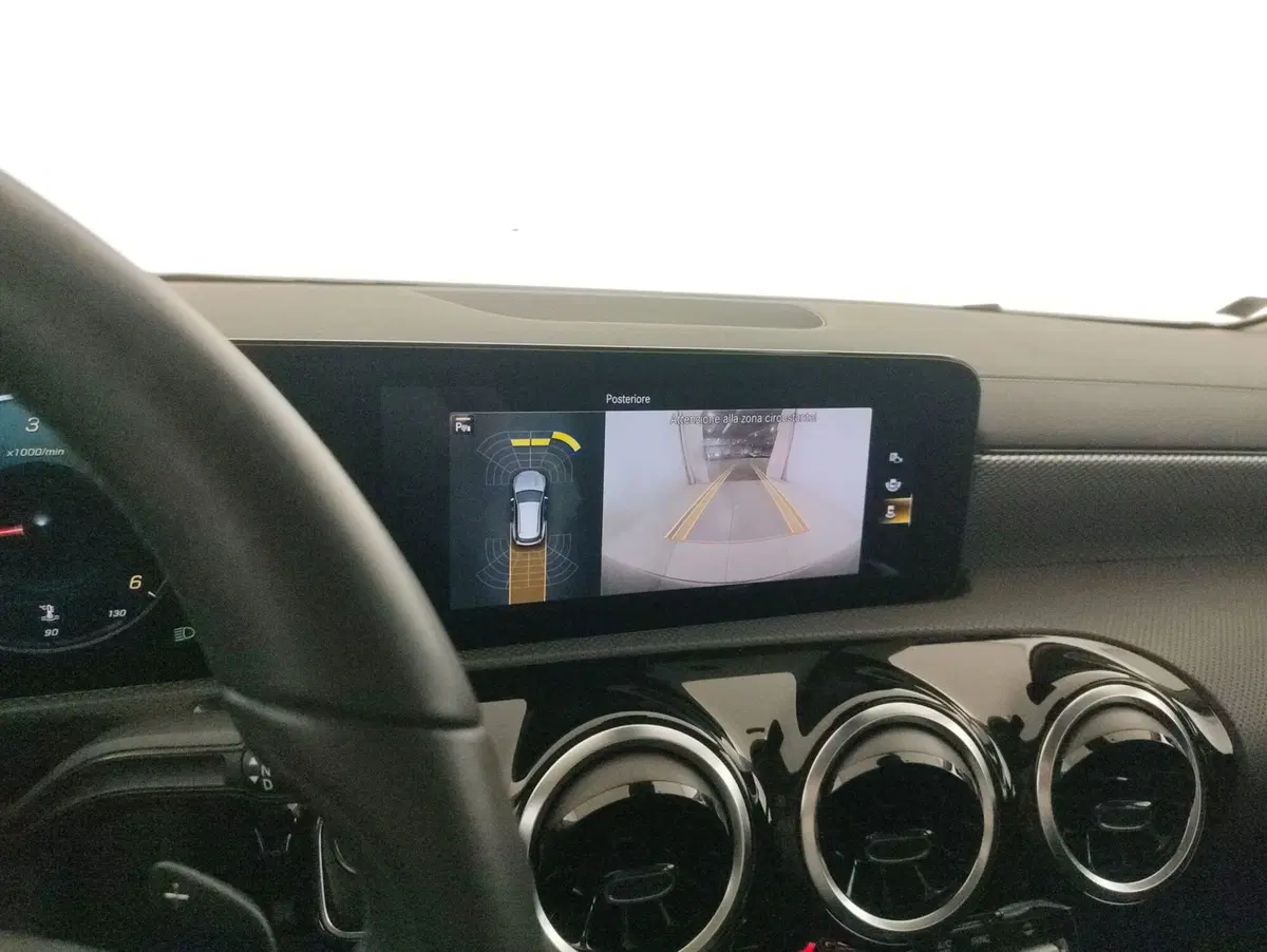 Mercedes-Benz CLA Shooting Brake usata a Alessandria (13)