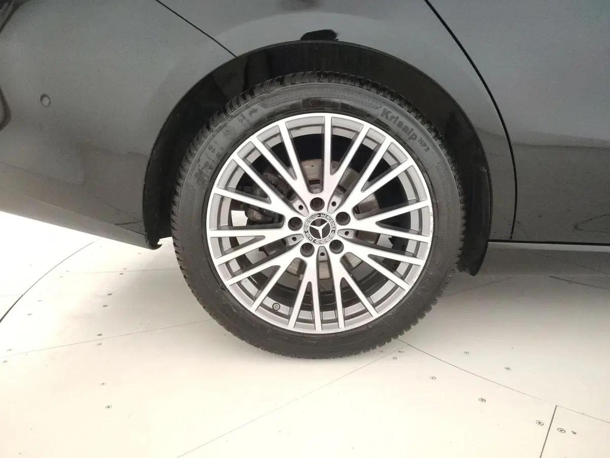 Mercedes-Benz CLA Shooting Brake usata a Alessandria (14)