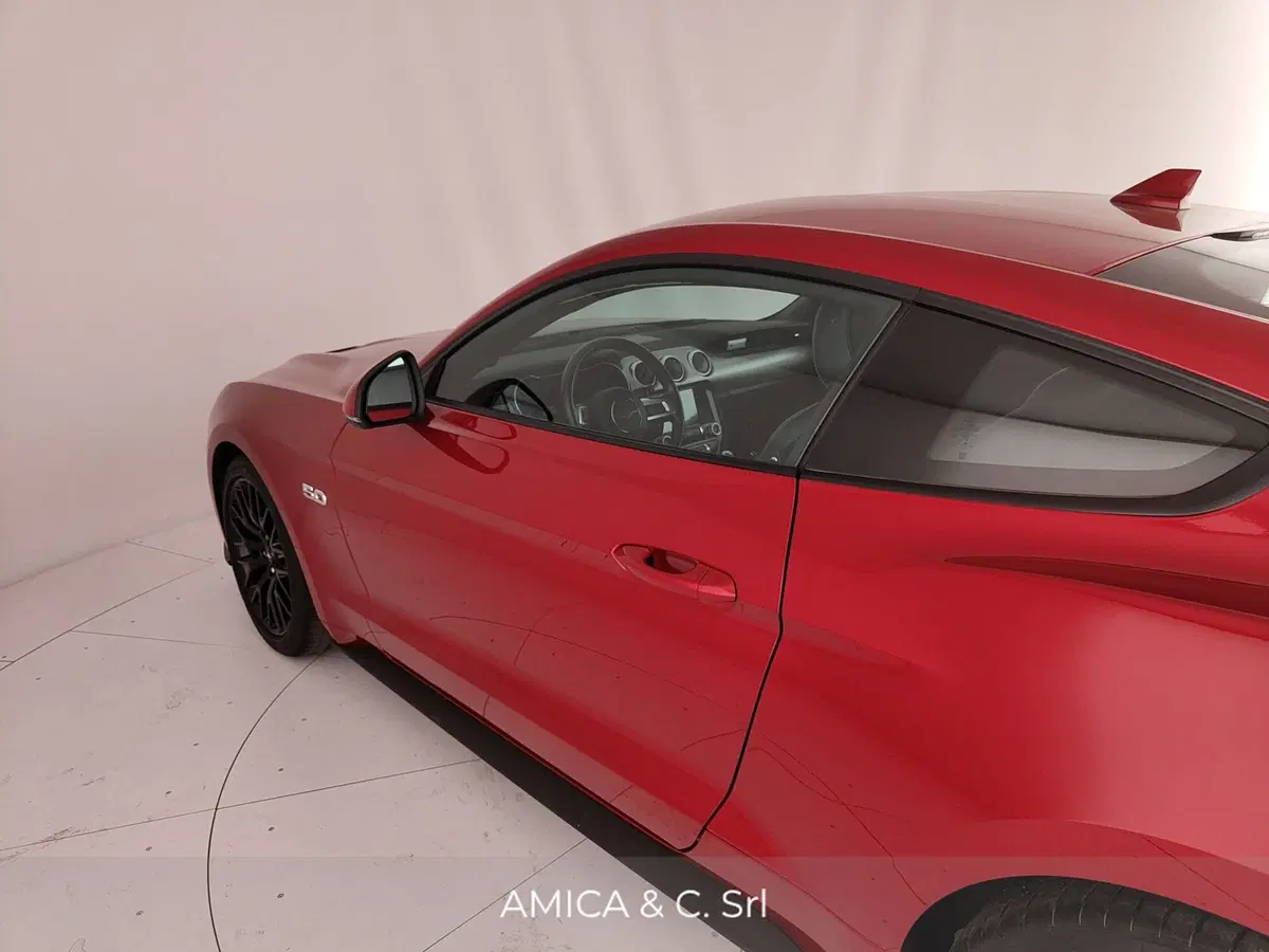 Ford Mustang Coupé usata a Caserta (12)