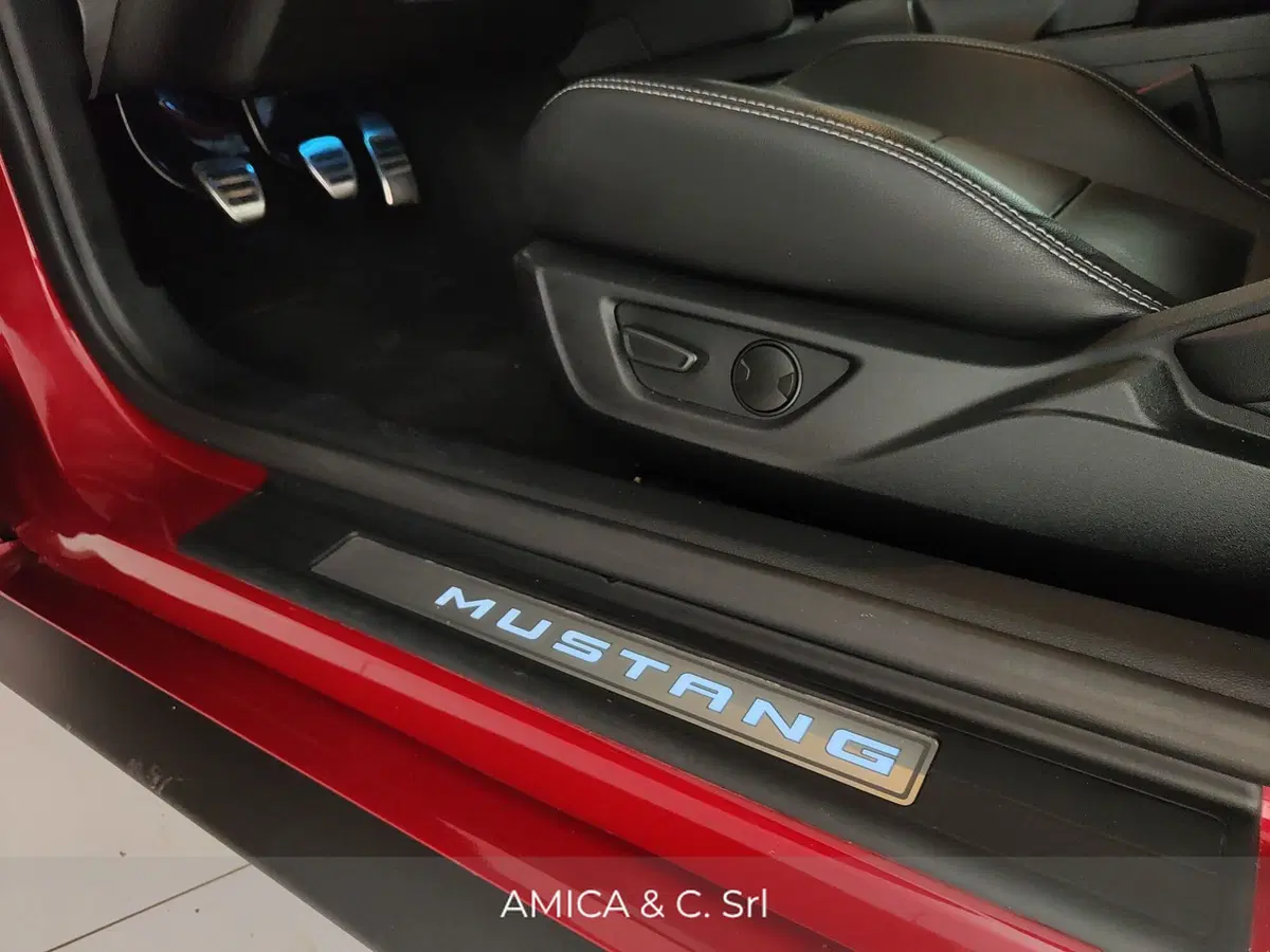 Ford Mustang Coupé usata a Caserta (18)