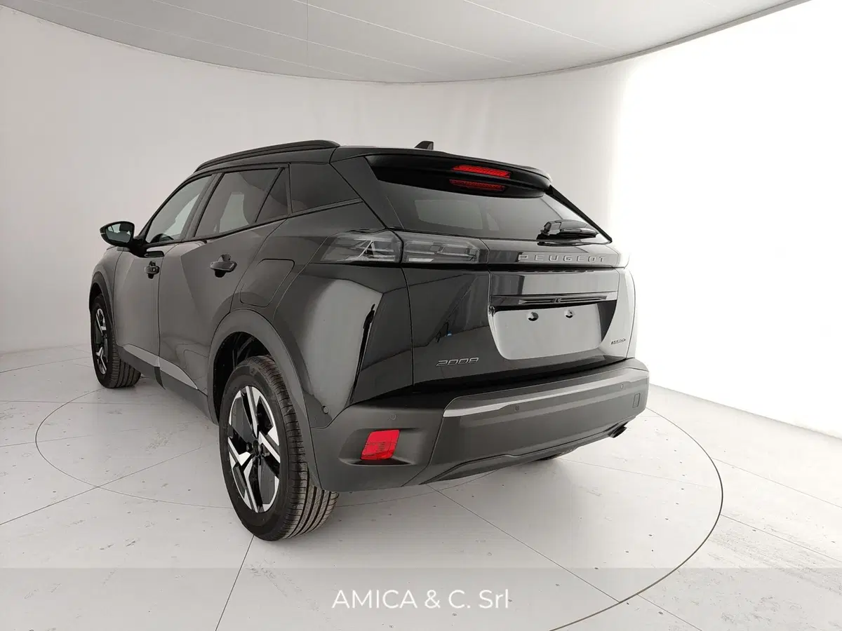 Peugeot 2008 nuova a Caserta (10)