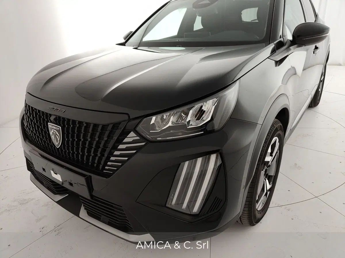 Peugeot 2008 nuova a Caserta (14)