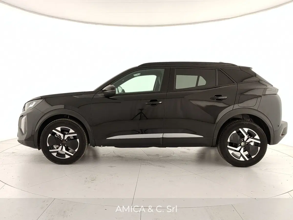 Peugeot 2008 nuova a Caserta (4)