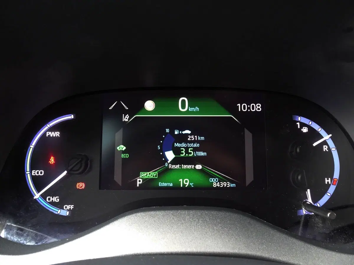 Toyota Yaris Cross usata a Treviso (14)