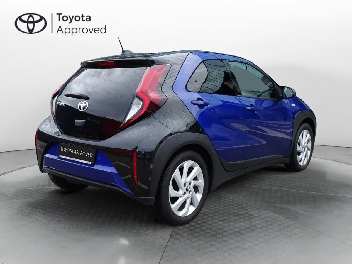 Toyota Aygo X usata a Treviso (5)