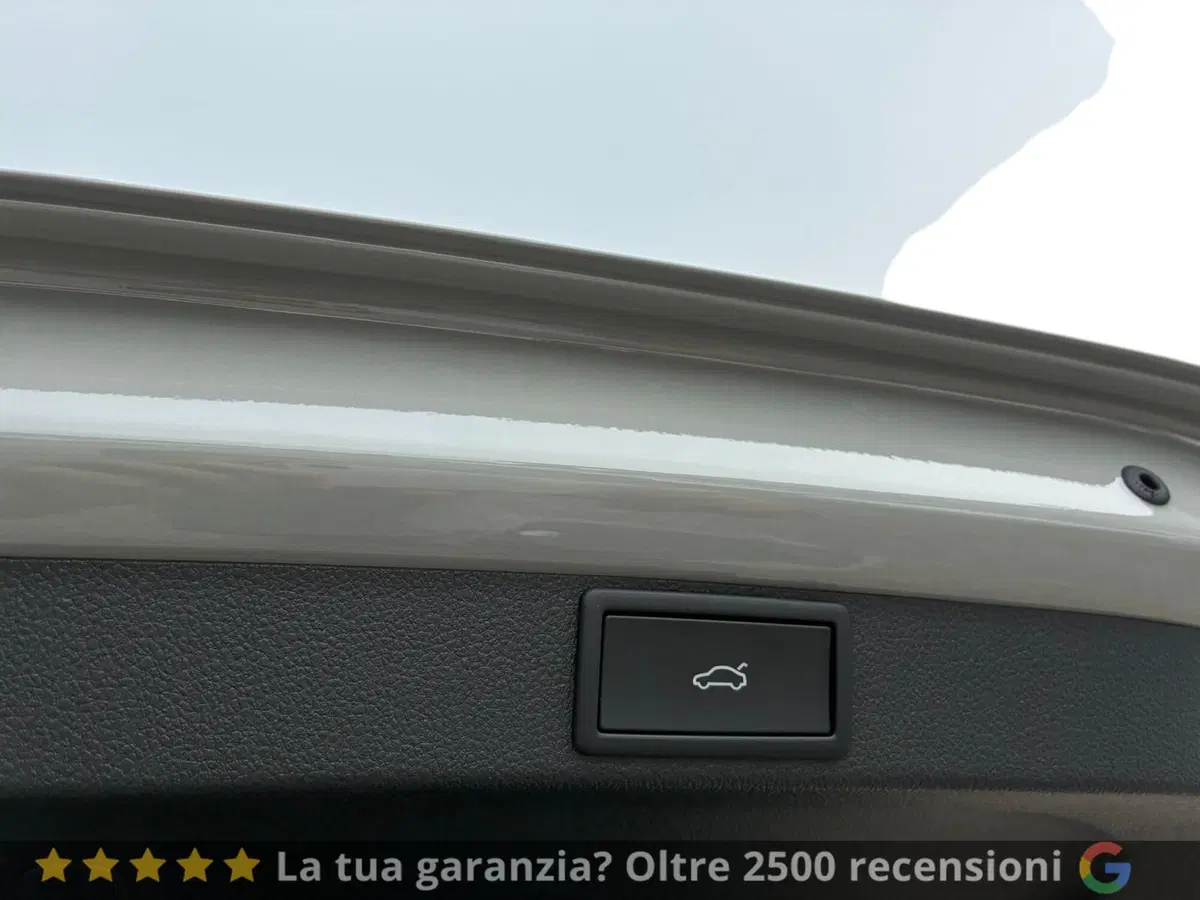 Skoda Octavia Station Wagon nuova a Prato (12)
