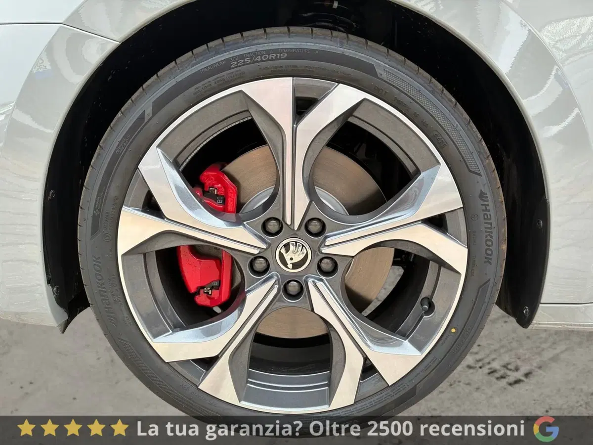 Skoda Octavia Station Wagon nuova a Prato (19)