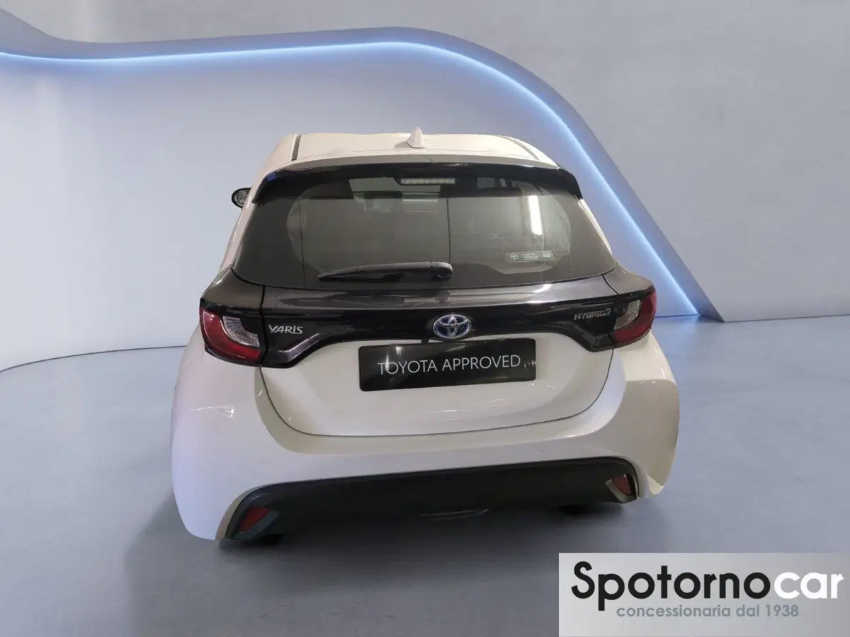 Toyota Yaris usata a Milano (4)