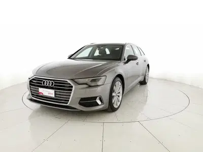 Audi A6 Avant 40 2.0 tdi mhev 12V Business quattro s-tronic del 2019 usata a Vasto