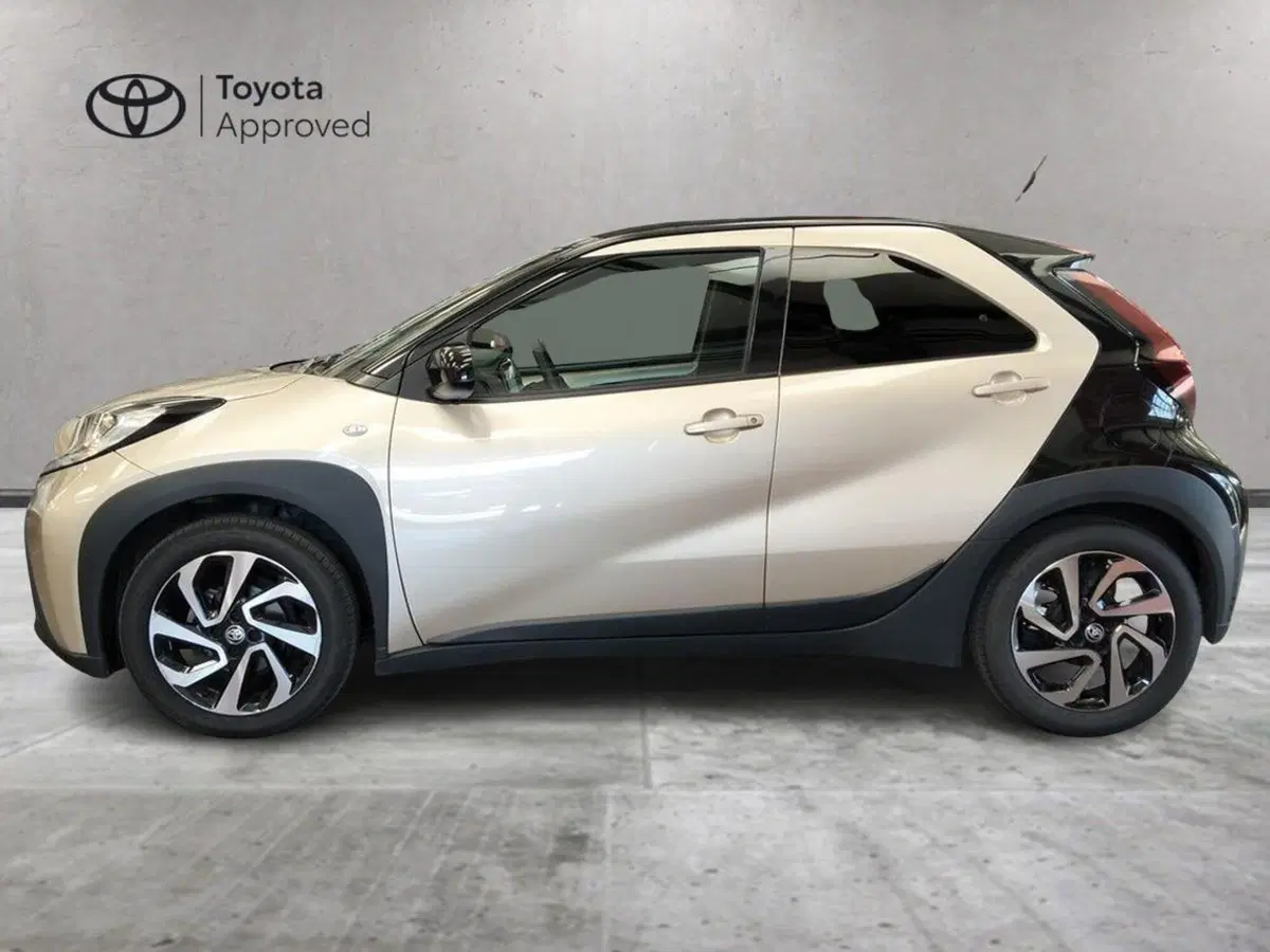 Toyota Aygo X usata a Roma (3)