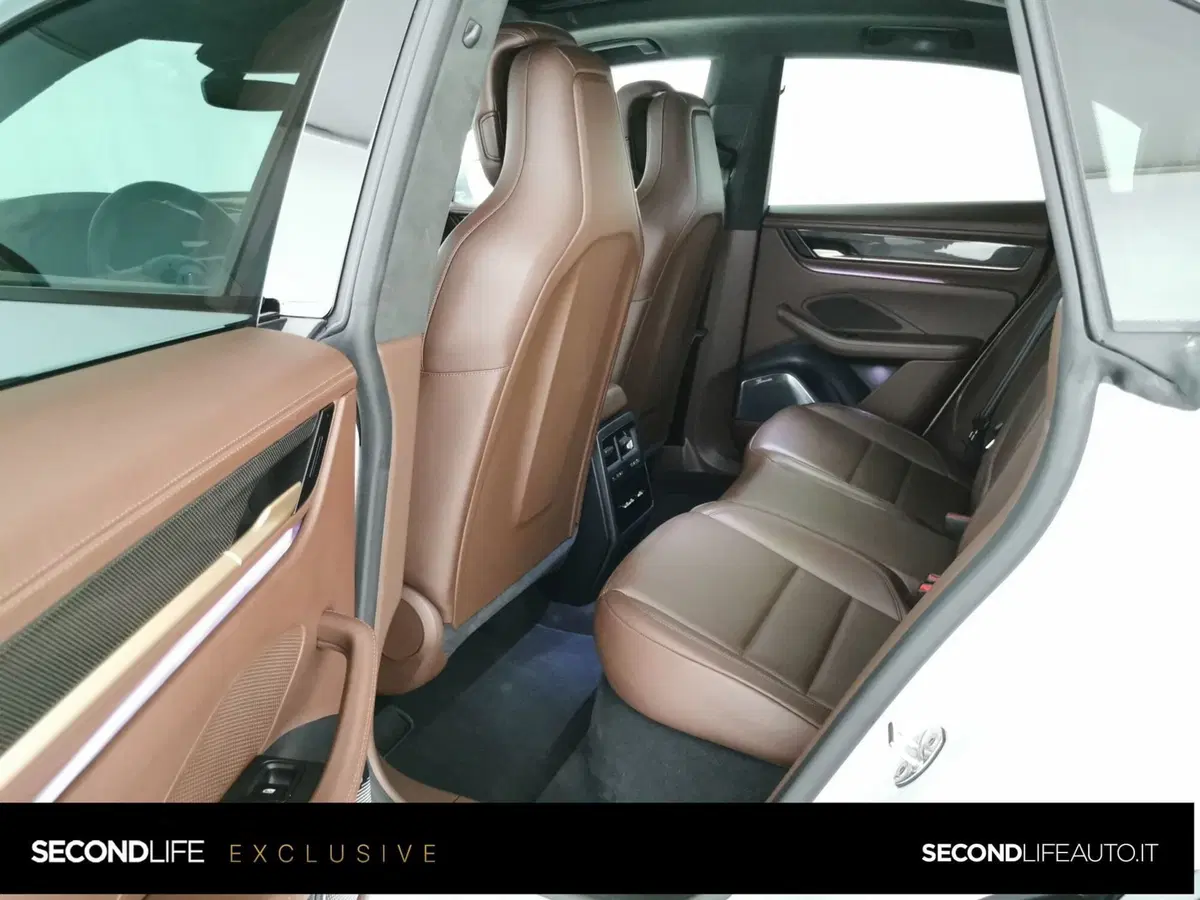 Porsche Macan usata a Chieti (14)