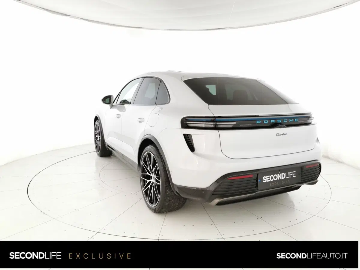 Porsche Macan usata a Chieti (9)