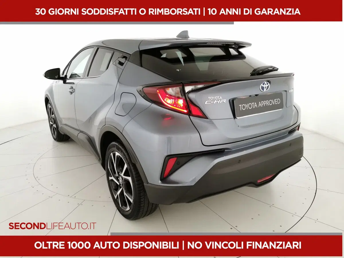 Toyota Toyota C-HR usata a Chieti (10)