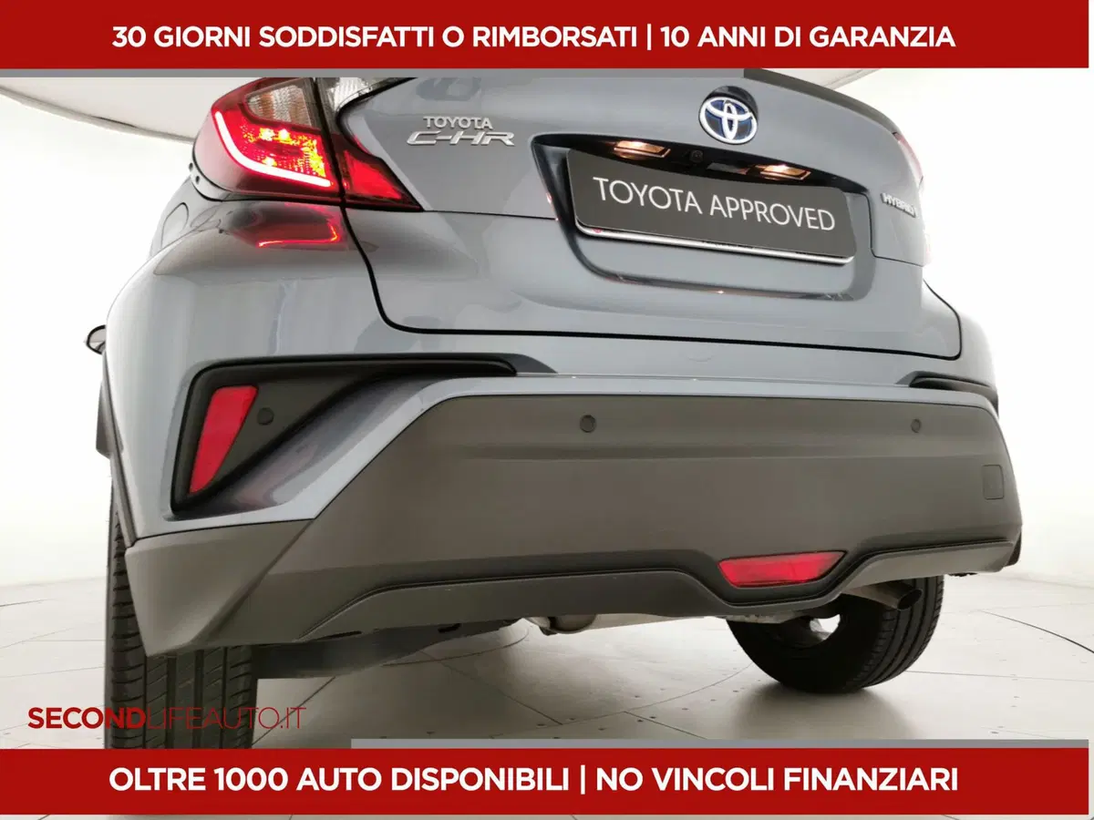 Toyota Toyota C-HR usata a Chieti (11)