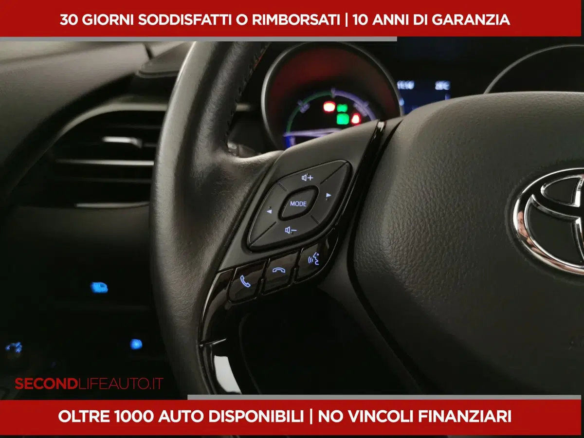 Toyota Toyota C-HR usata a Chieti (14)