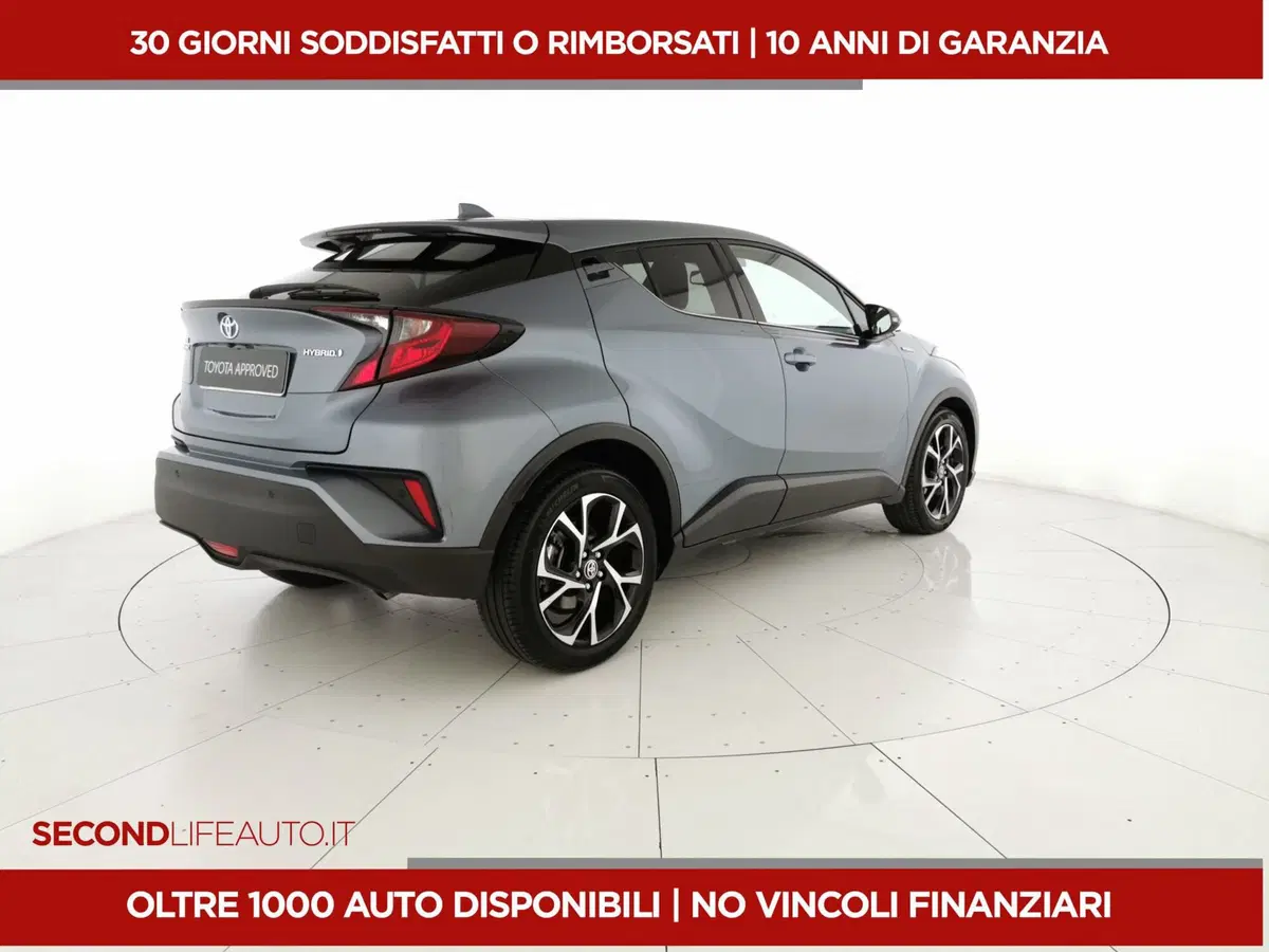 Toyota Toyota C-HR usata a Chieti (3)