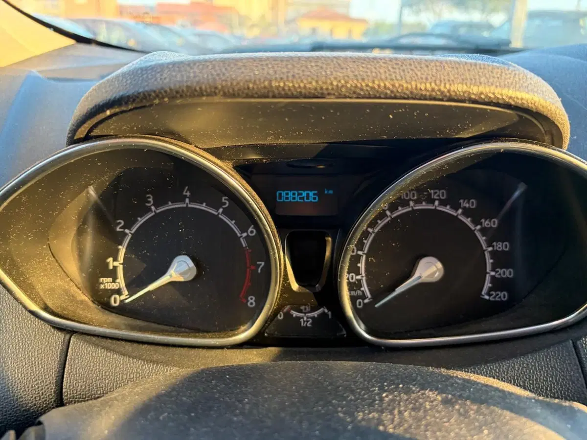 Ford EcoSport usata a La Spezia (12)