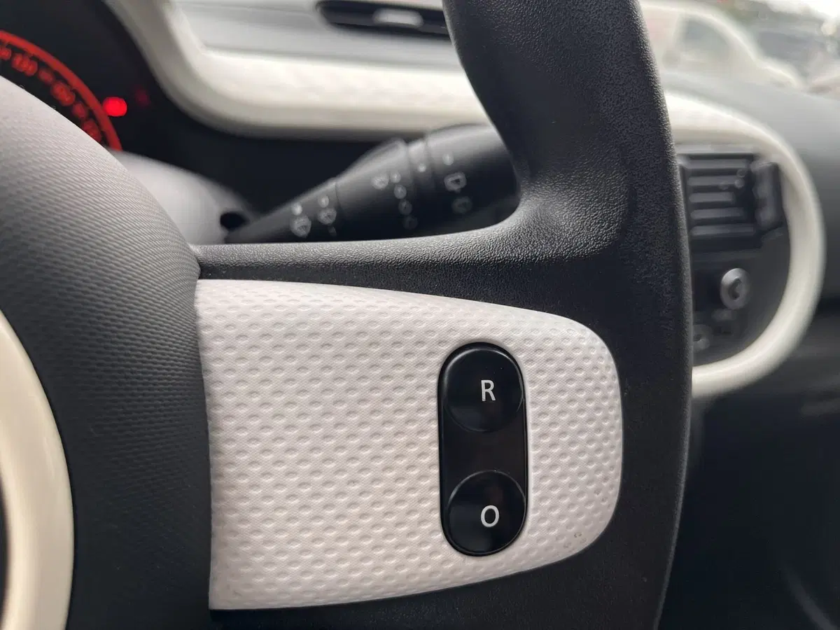 Renault Twingo usata a Modena (17)