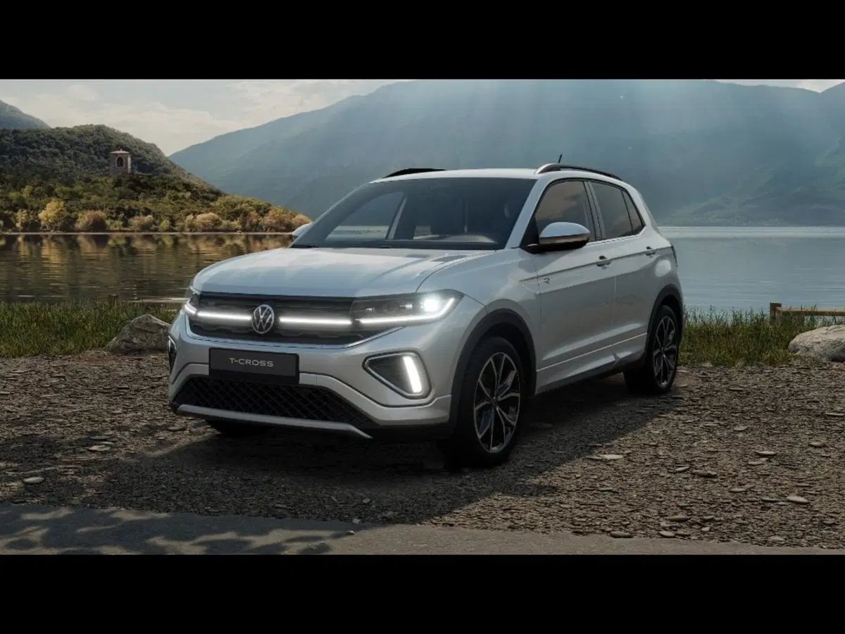 Volkswagen T-Cross nuova a Livorno