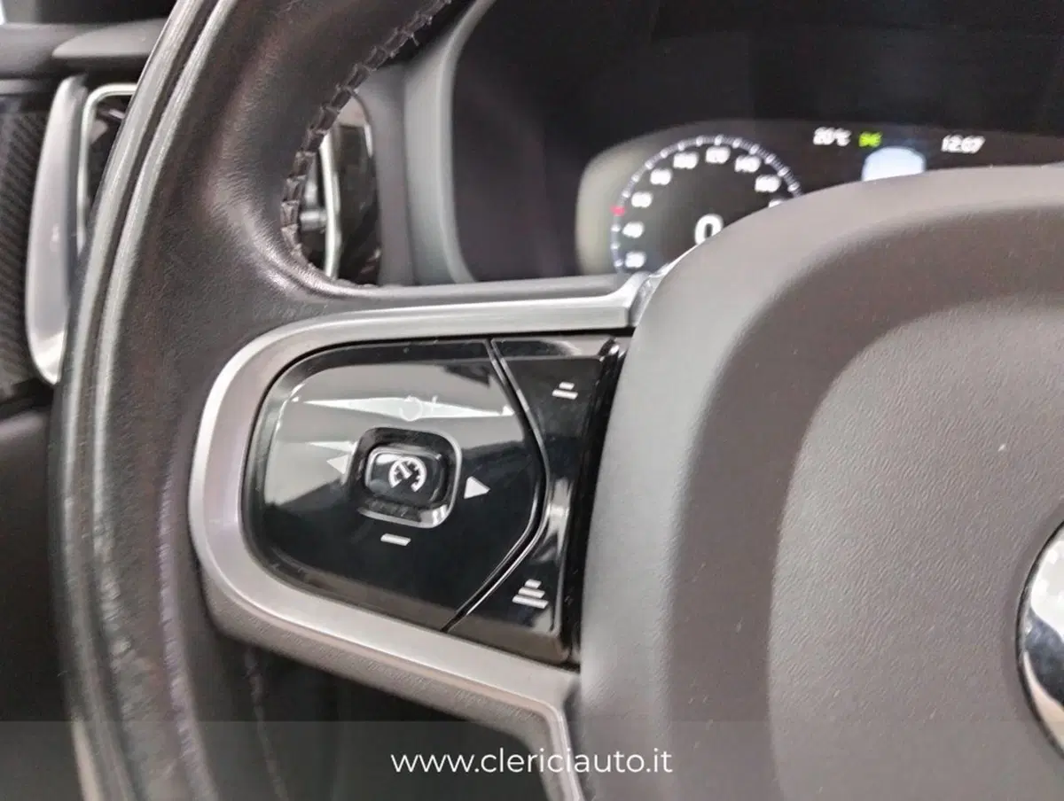 Volvo V60 usata a Como (11)