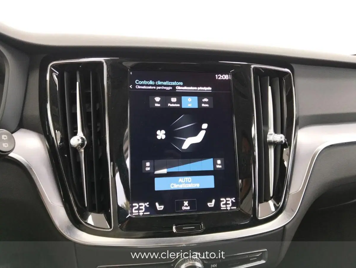 Volvo V60 usata a Como (14)
