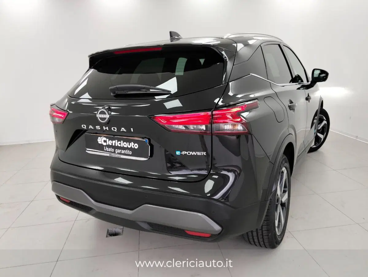 Nissan Qashqai usata a Como (2)