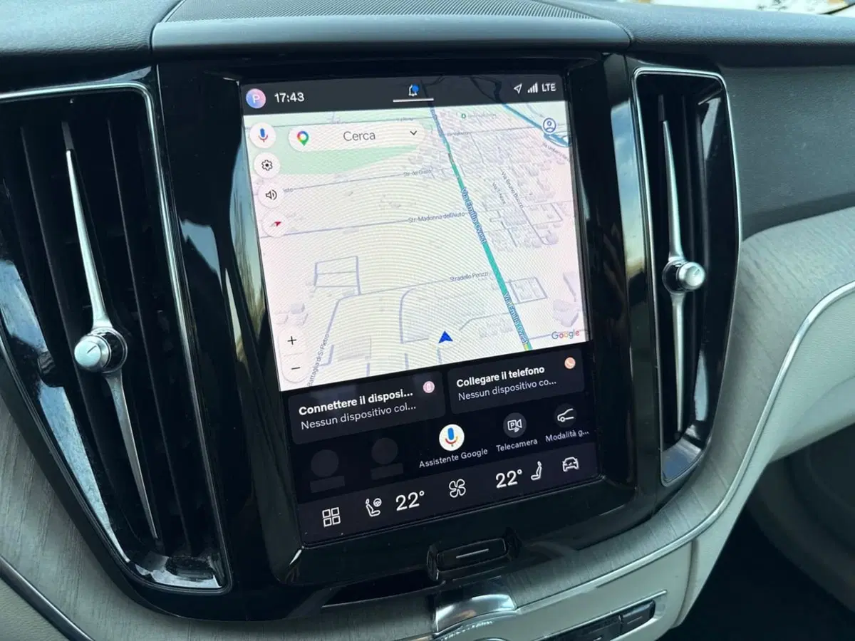 Volvo XC60 usata a Parma (19)