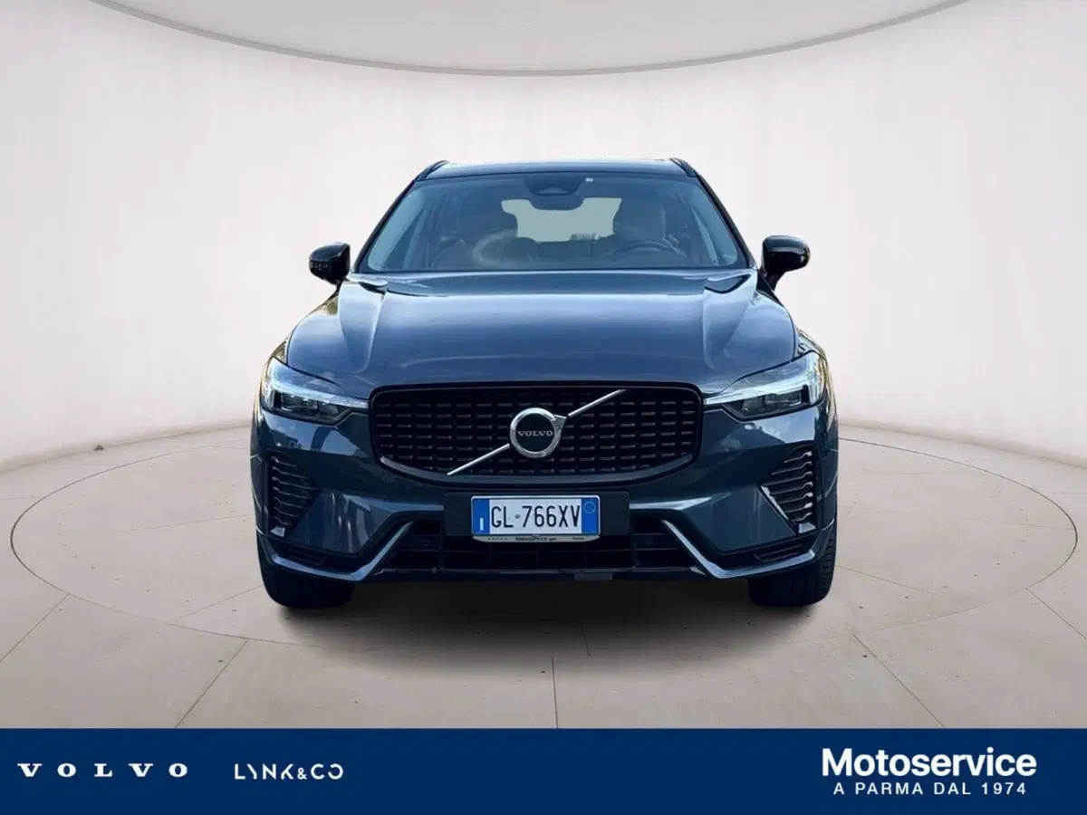Volvo XC60 usata a Parma (2)