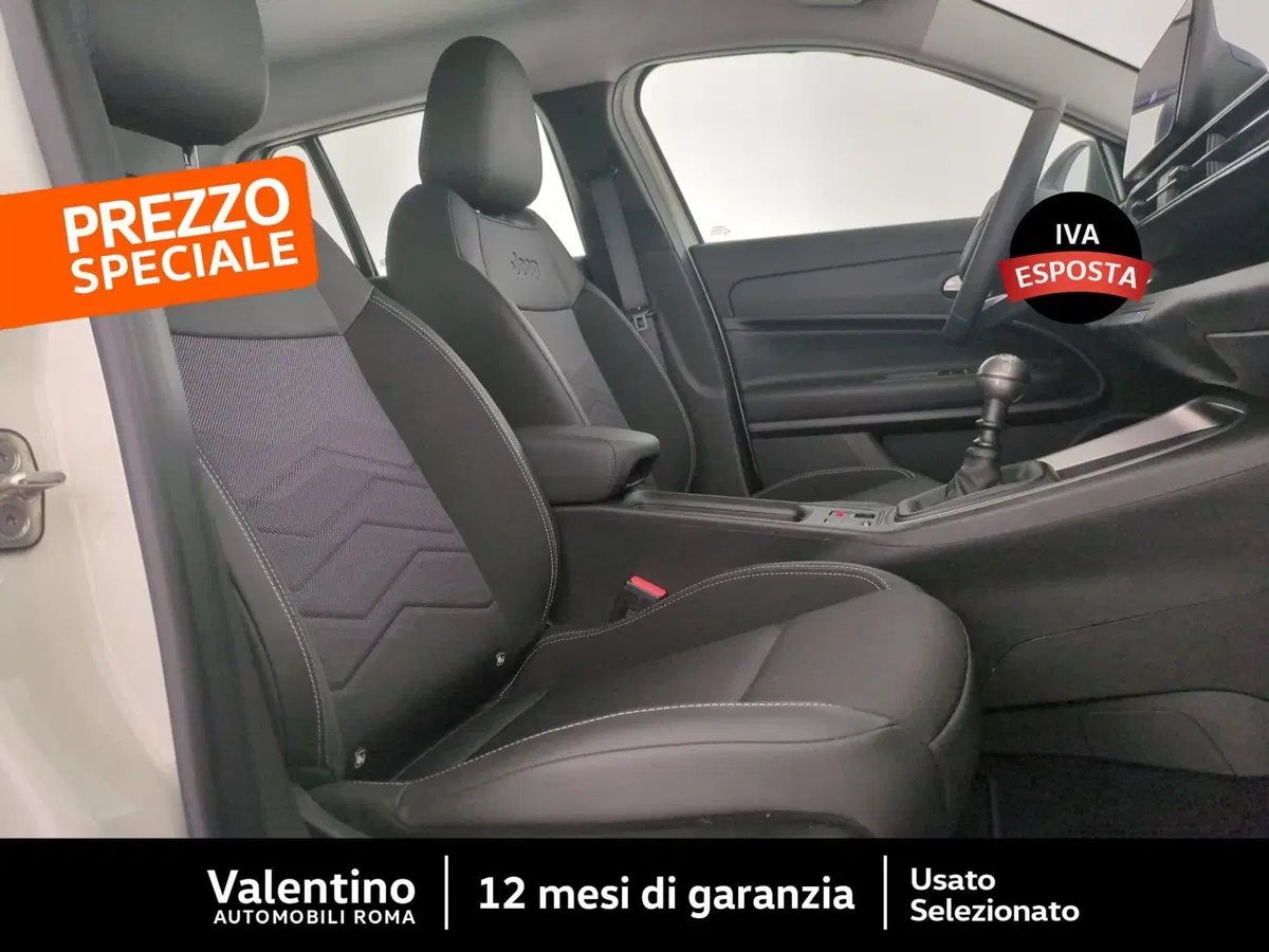 Jeep Avenger usata a Roma (13)