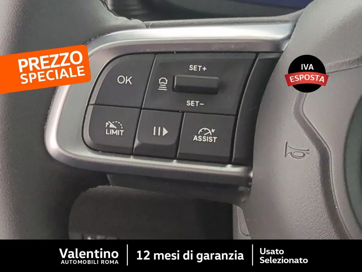 Jeep Avenger usata a Roma (15)