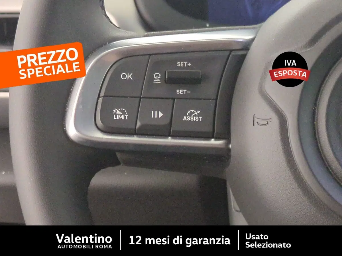 Jeep Avenger usata a Roma (15)