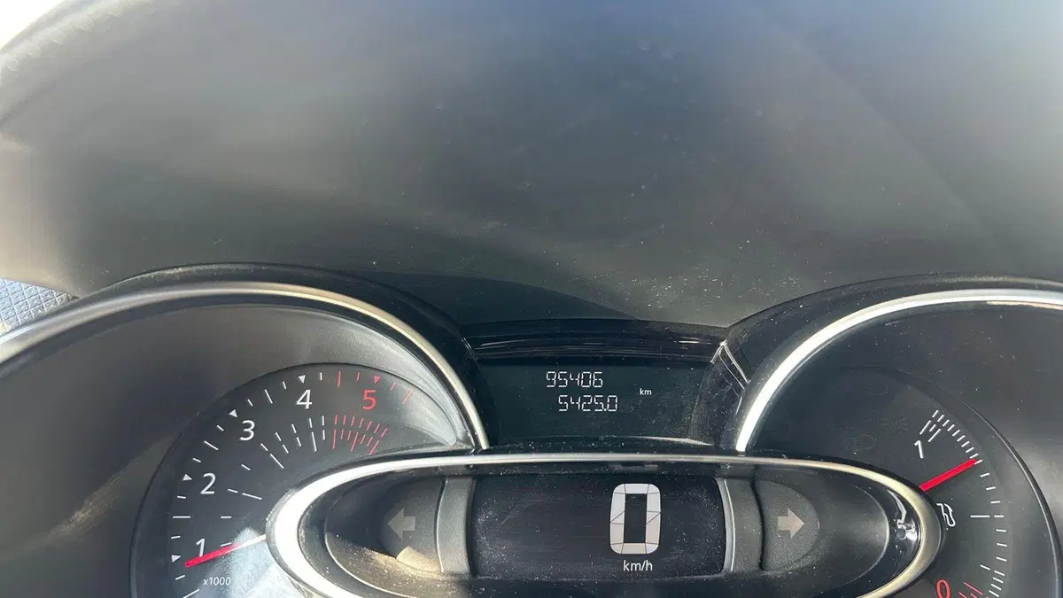 Renault Clio usata a Parma (12)