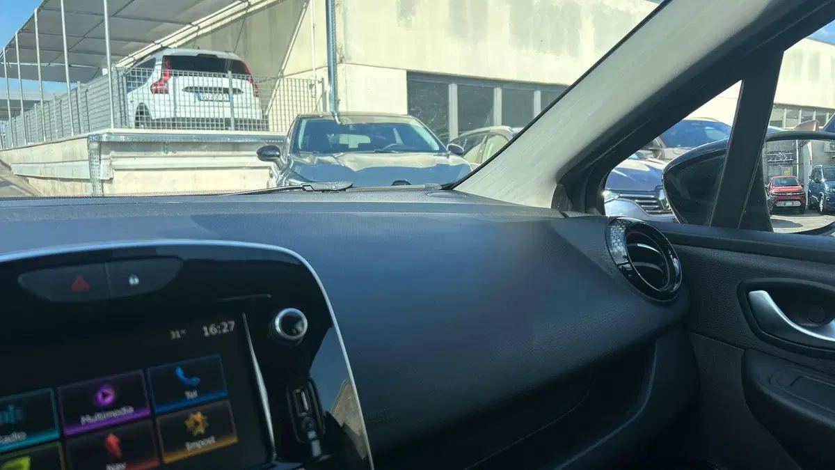 Renault Clio usata a Parma (15)