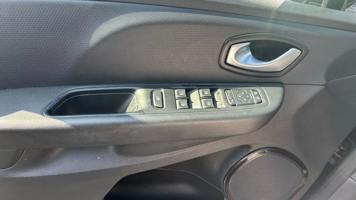 Renault Clio usata a Parma (19)