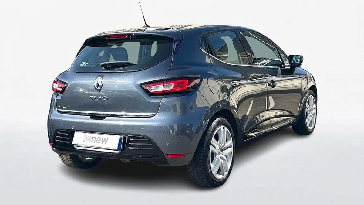 Renault Clio usata a Parma (2)