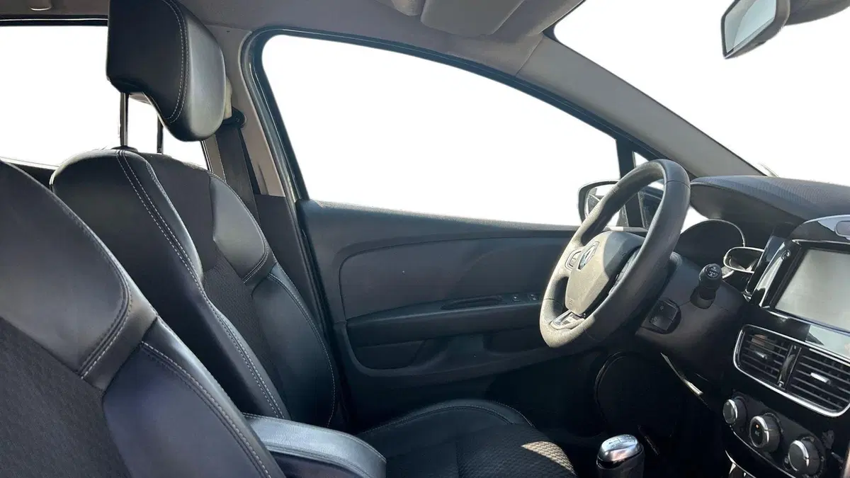 Renault Clio usata a Parma (6)