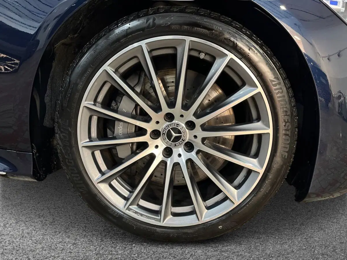 Mercedes-Benz Classe S usata a Lecce (6)