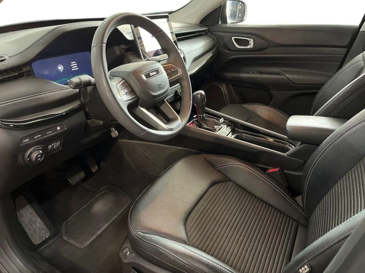 Jeep Compass usata a Lecce (10)