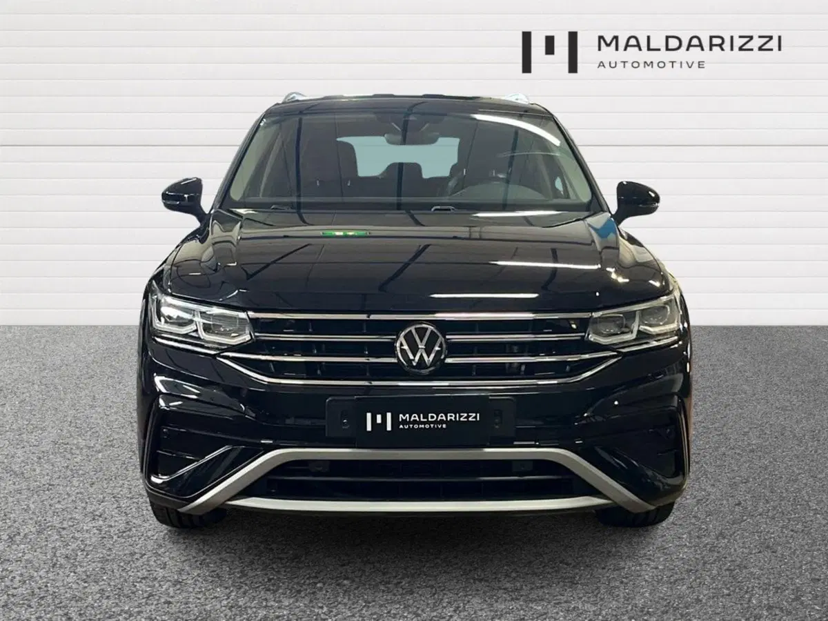 Volkswagen Tiguan usata a Bari (2)