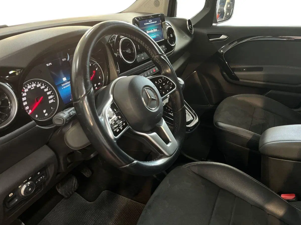 Mercedes-Benz Classe T usata a Bari (7)