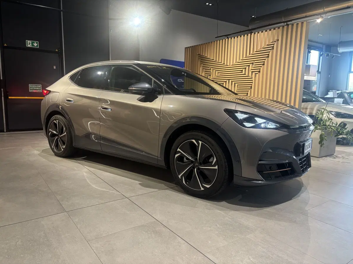 Cupra Tavascan nuova a Ferrara (3)